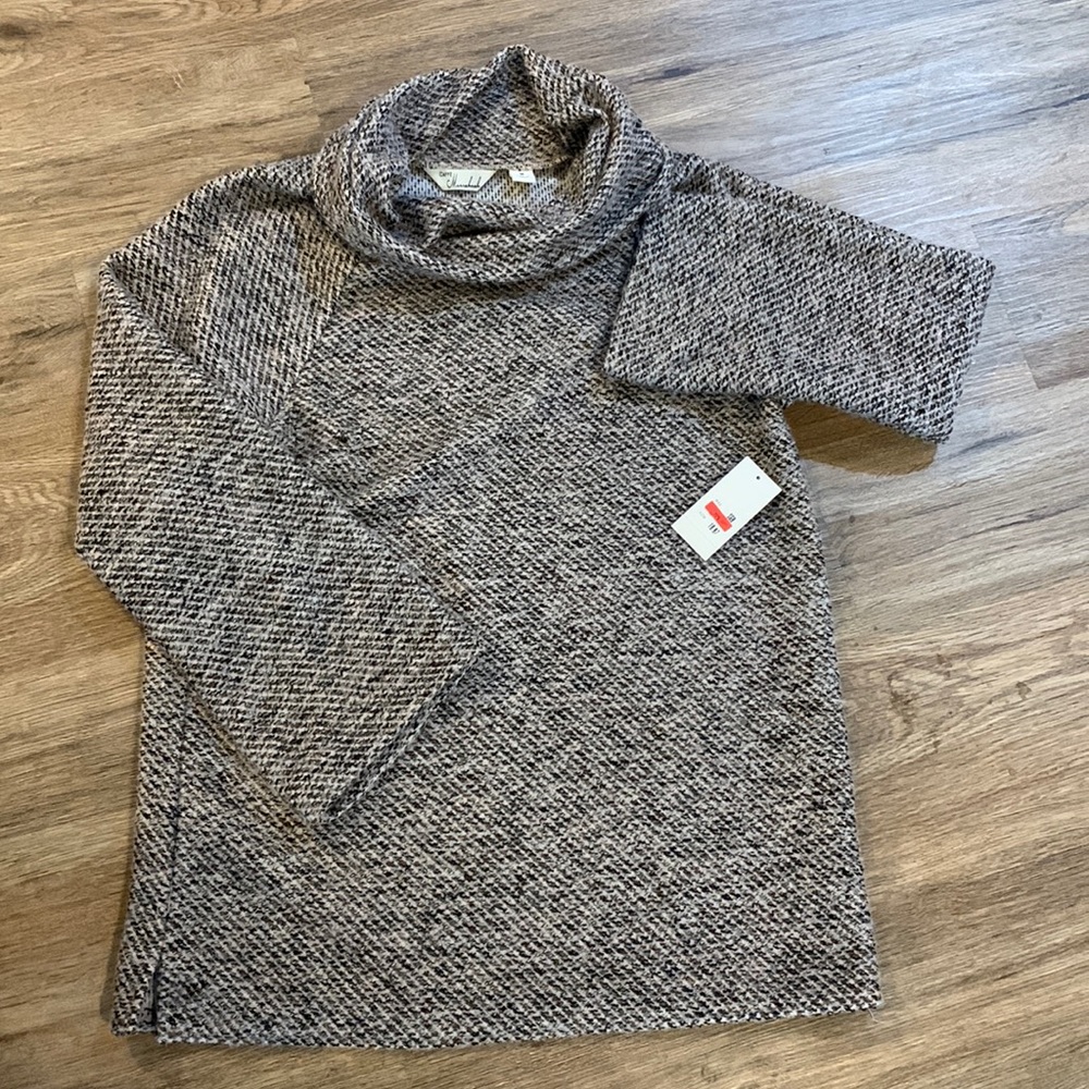 New with tags sweater